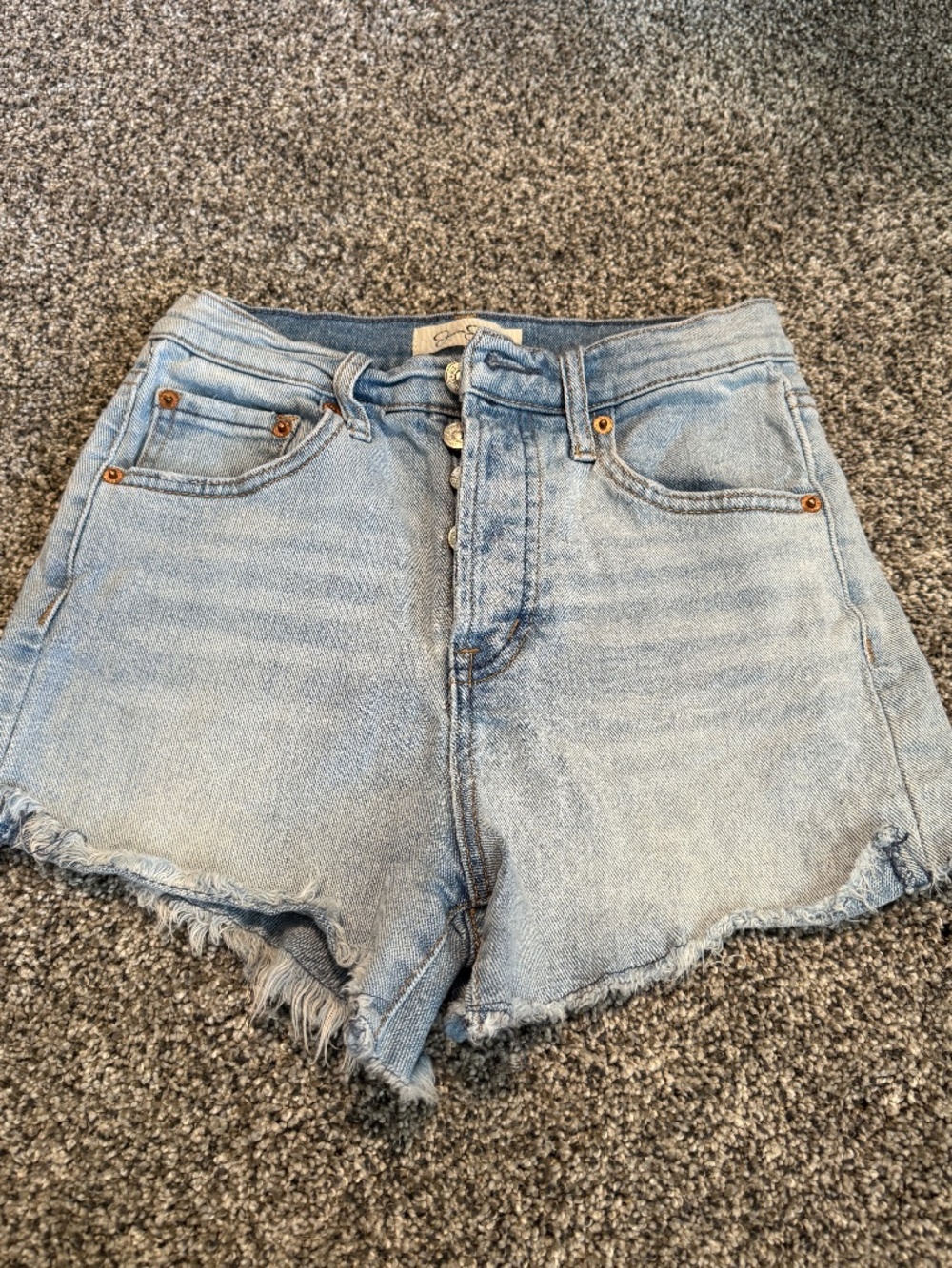 Jessica Simpson High rise light wash cut off denim shorts size 24 button fly